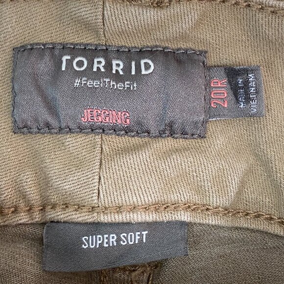 Torrid Jeggings Snakeskin Beige Size 20 Regular - Picture 6 of 11